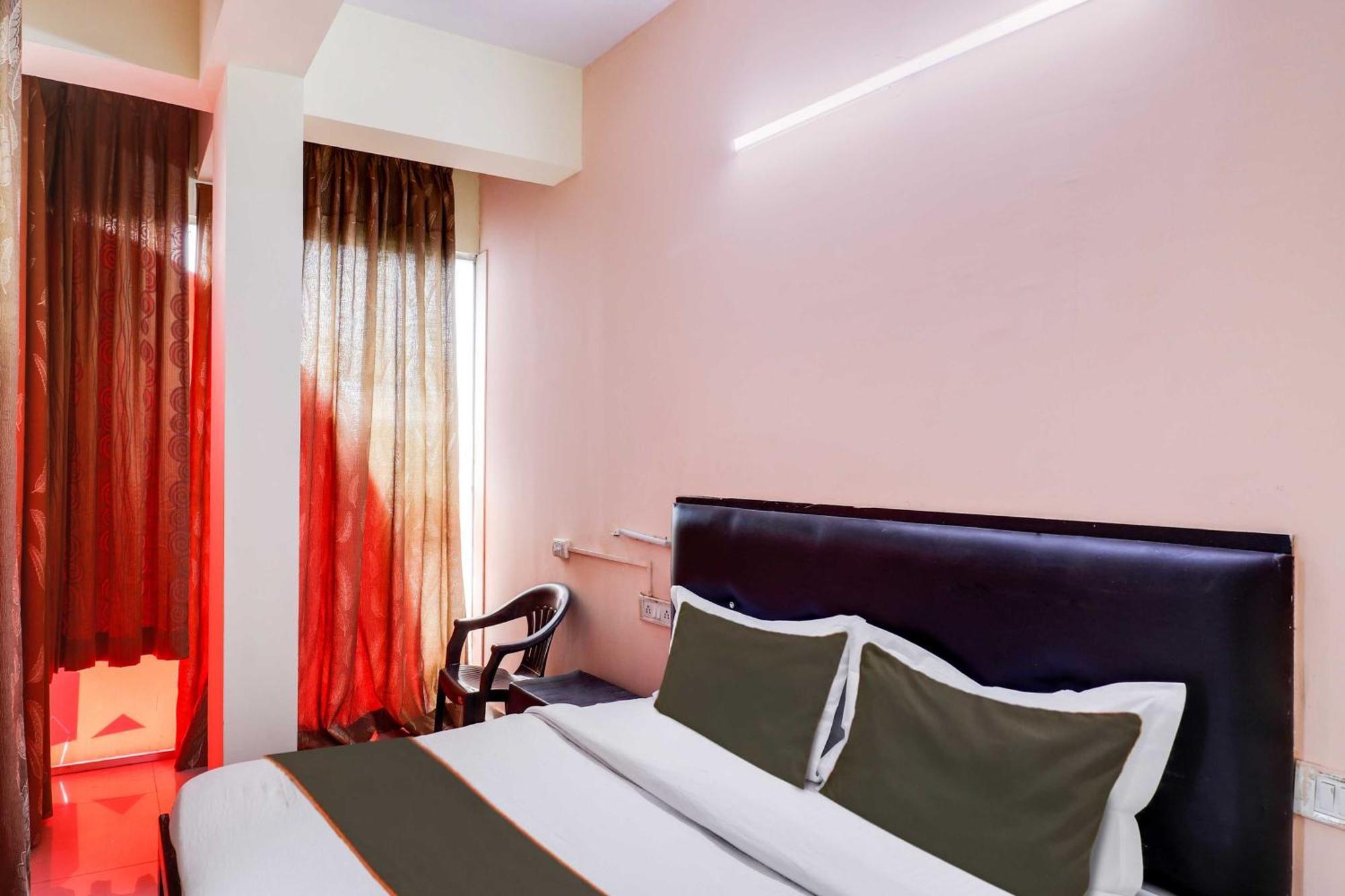 Hotel O Royal Galaxy Bangalore Bagian luar foto