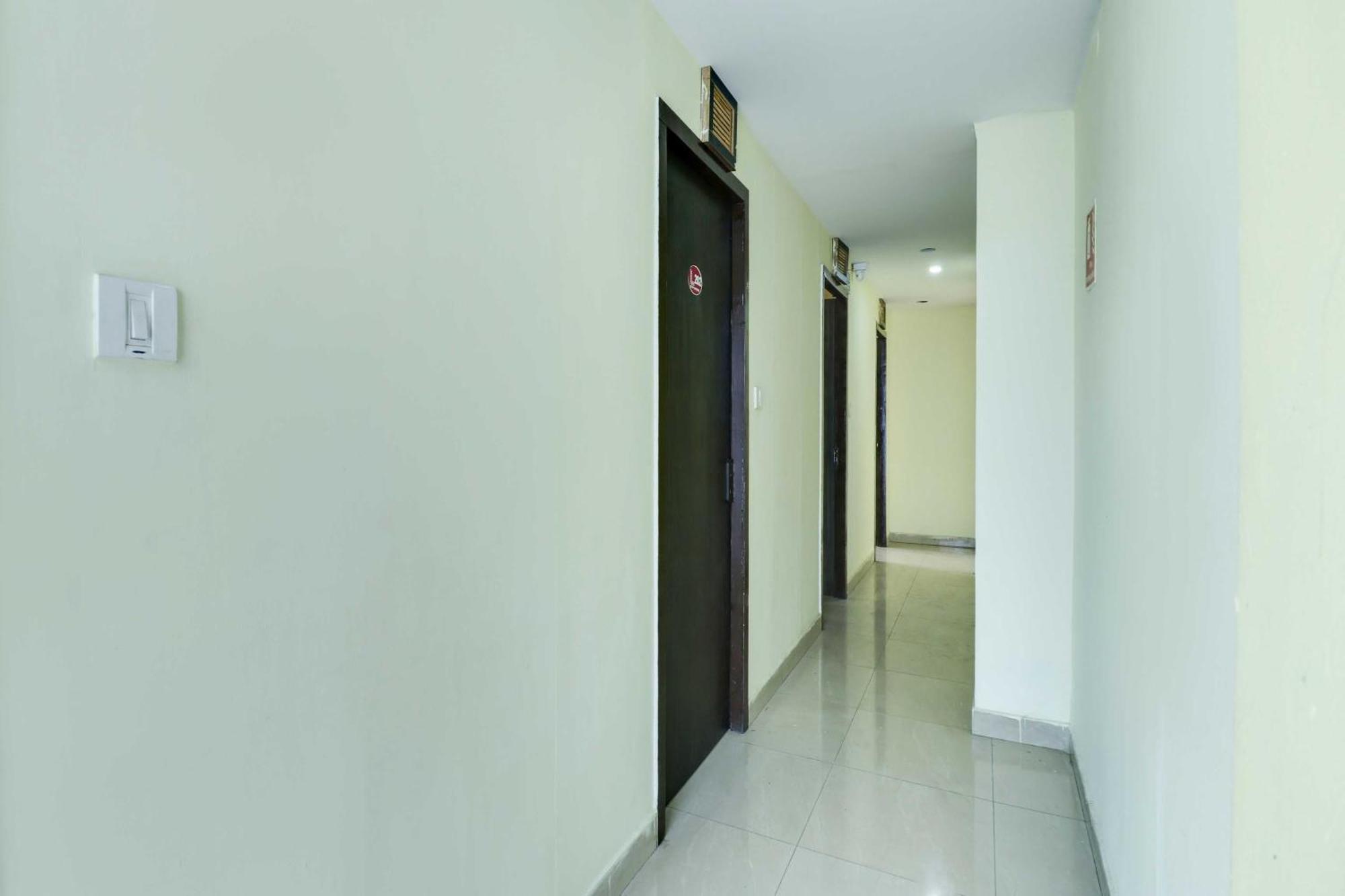 Hotel O Royal Galaxy Bangalore Bagian luar foto