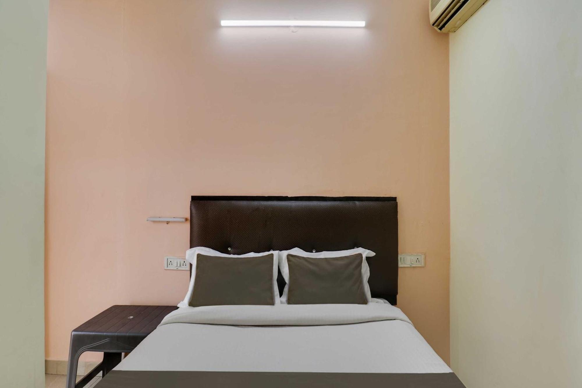 Hotel O Royal Galaxy Bangalore Bagian luar foto